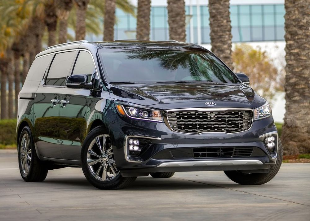 listing_main_2019_Kia_Carnival__1_